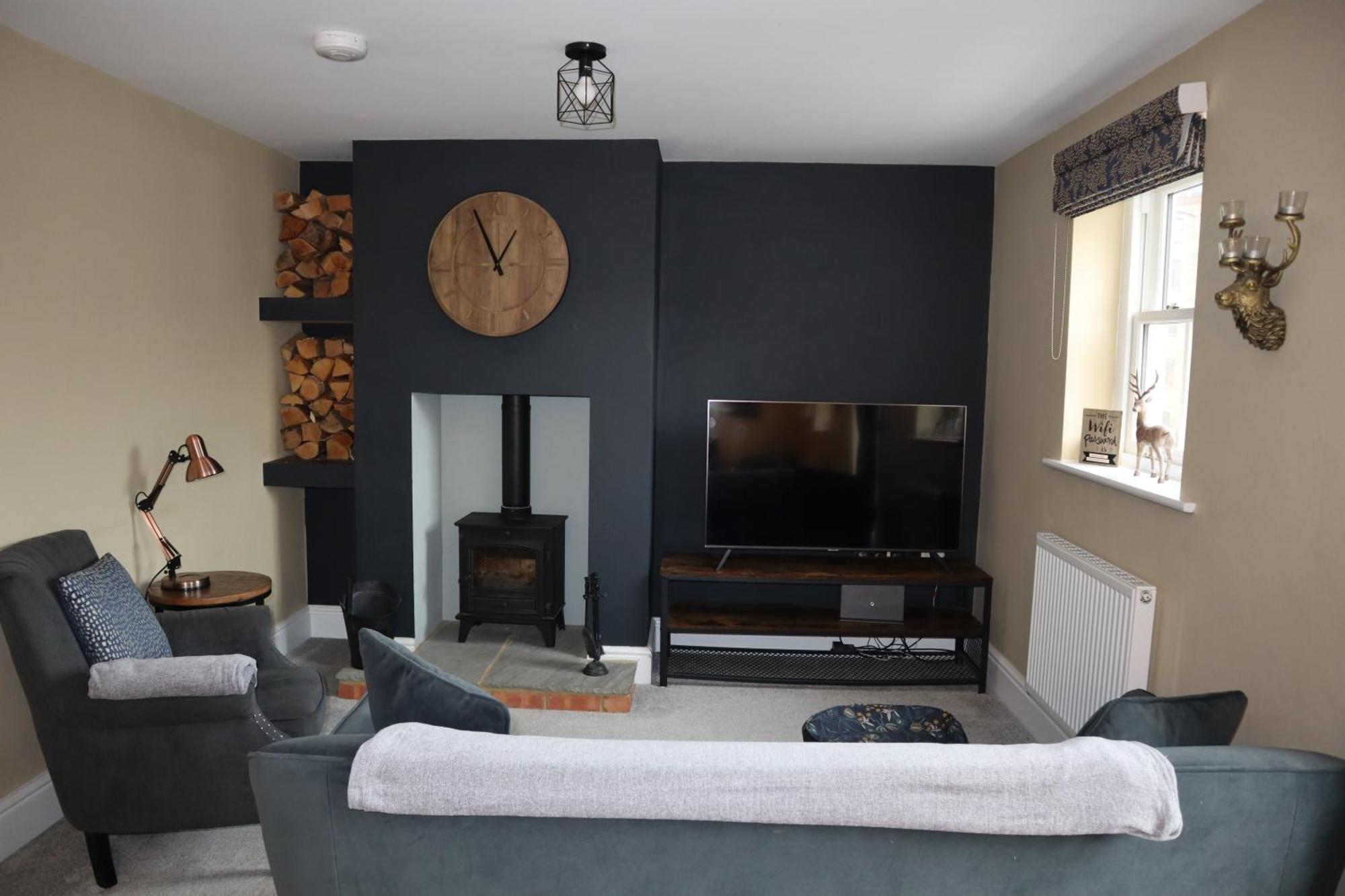 Canal View Cottage With Log Fire & Parking Blisworth Extérieur photo